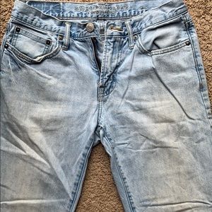 light wash american eagle men’s jeans 👖